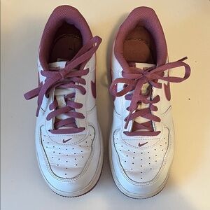 Nike Kids White and Purple Sneakers